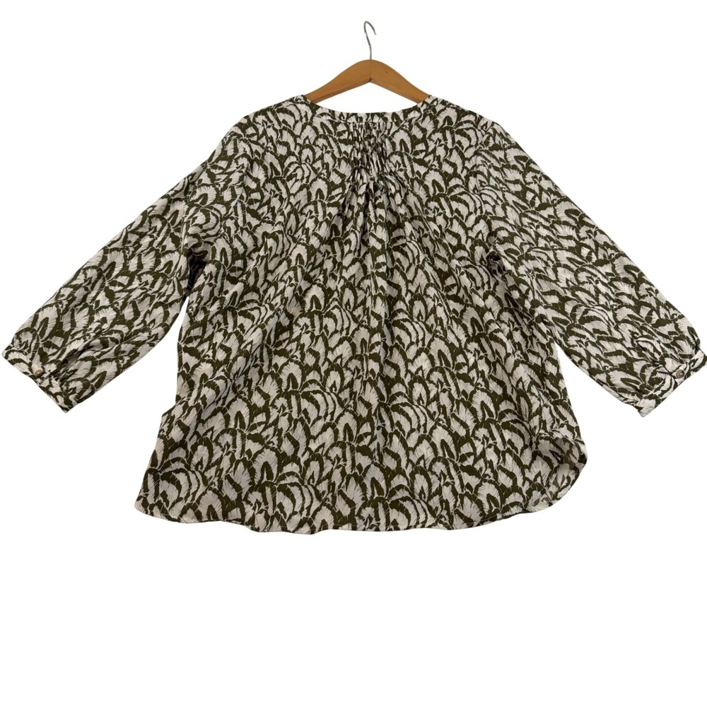 Jachs Girlfriend Green White Abstract Feather Print 3/4 Sleeve Blouse Medium NEW